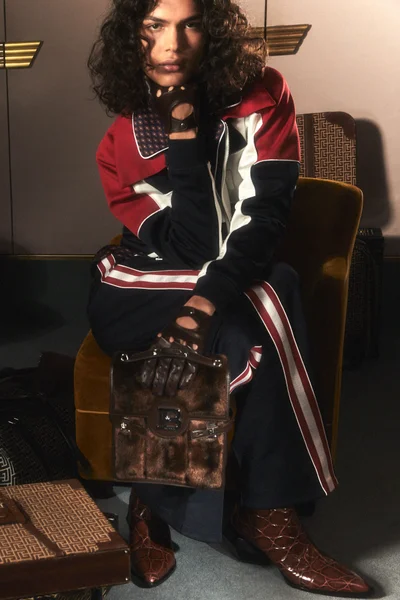 Look 35